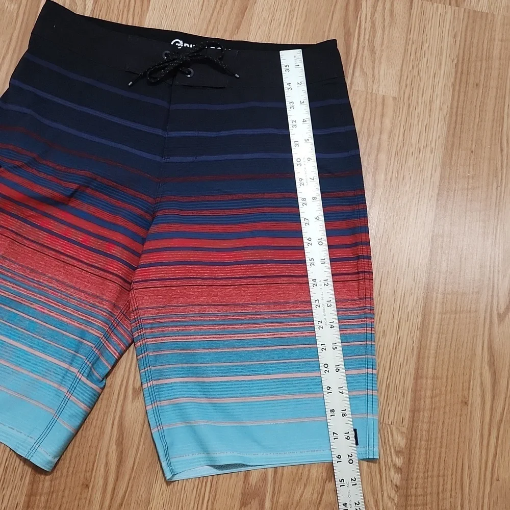 Billabong All Day Pro Men's Gradient Stripped Swim Shorts - Red and Blue